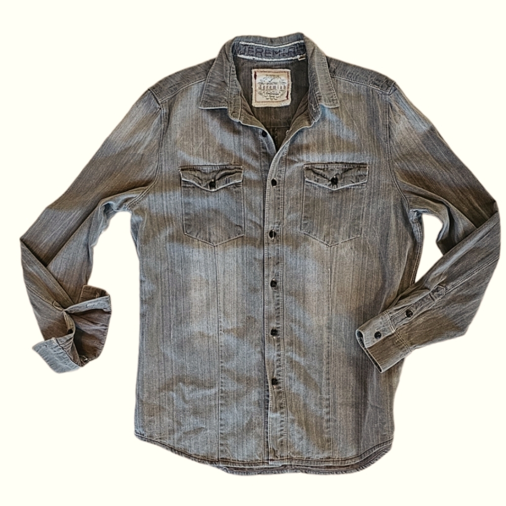 JEREMIAH AMERICAN LEGEND GRAY DENIM SHIRT. MENS. LARGE.